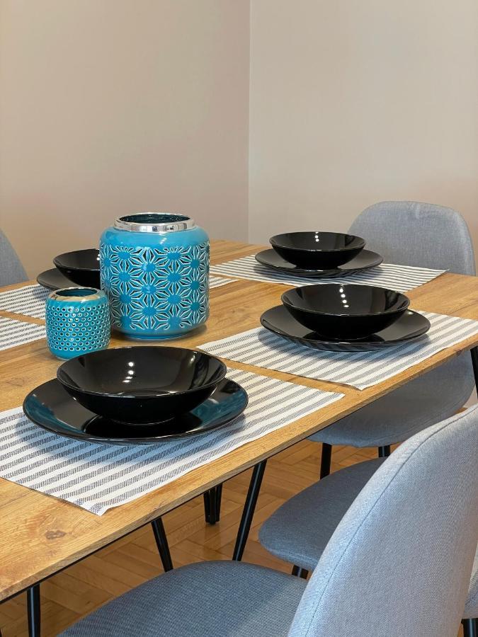 Riankour 90sqm In Panormou